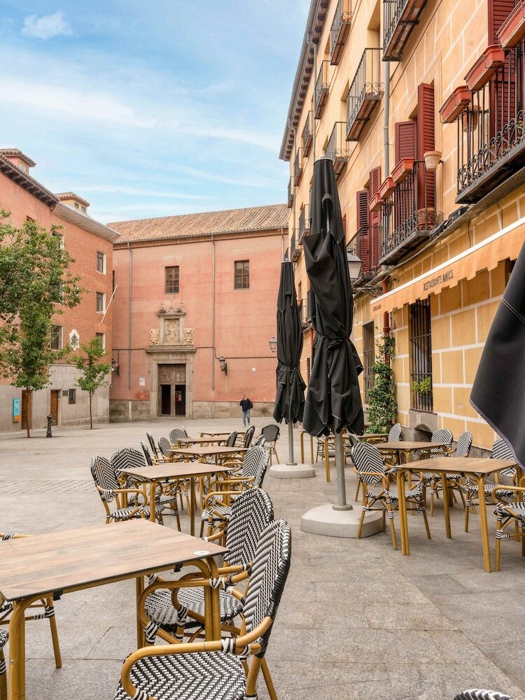 Фото Limehome Madrid La Bolsa