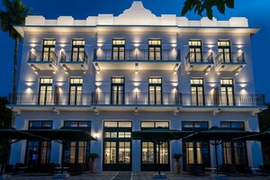 Гостиница Grand Hotel Kalamata