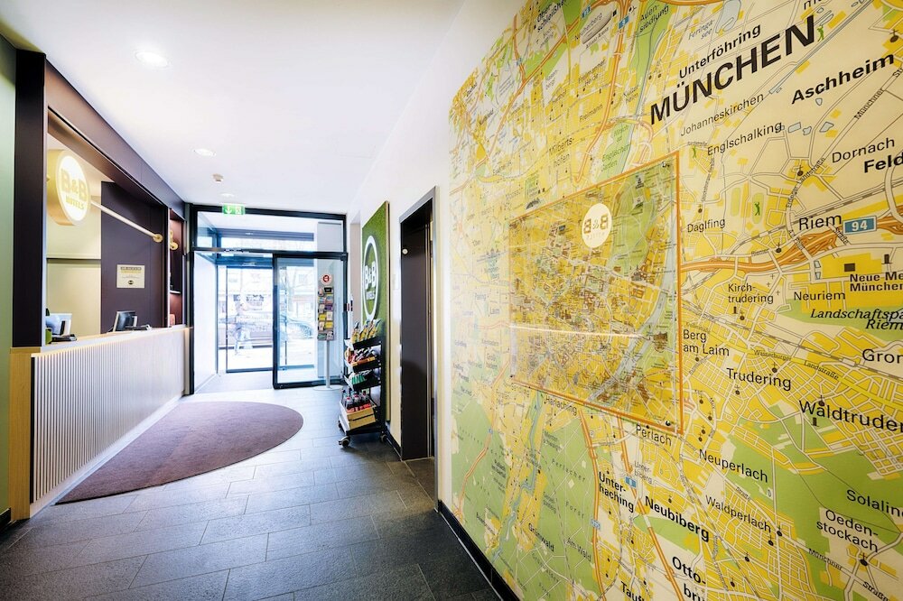 Фото B&b Hotel München-Moosach