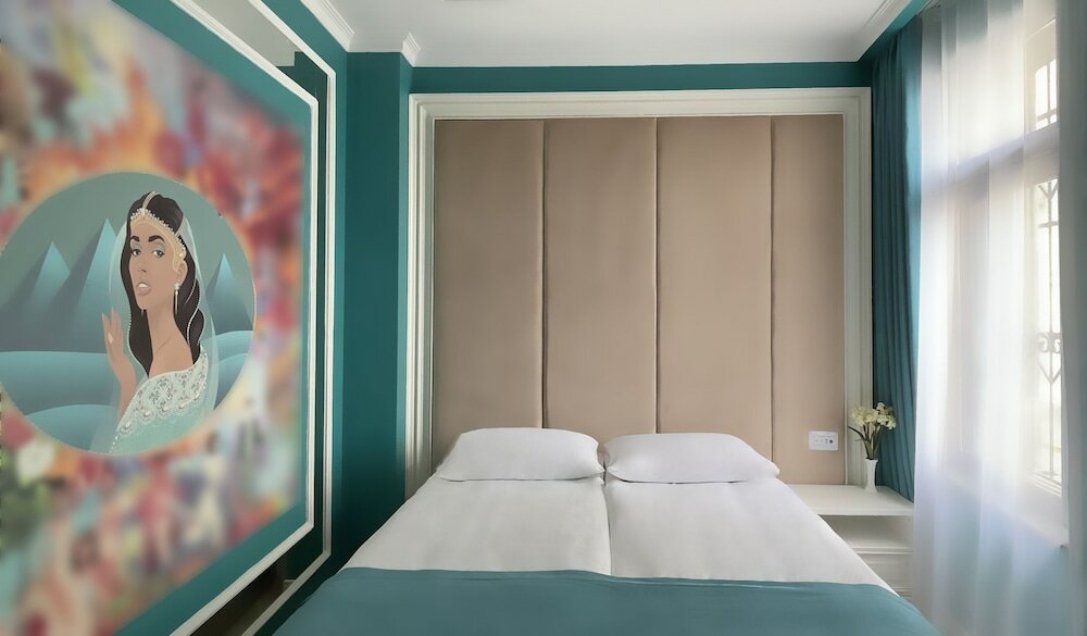 Фото Seven Beauties