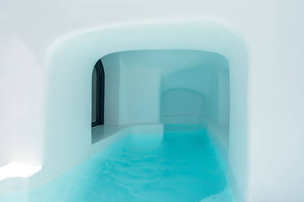 Фото Chelidonia Luxury Suites - Adults Only