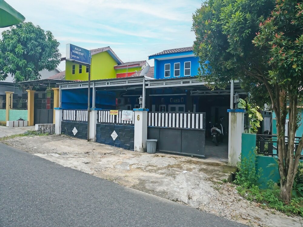 Фото Oyo 2954 Aulia Homestay