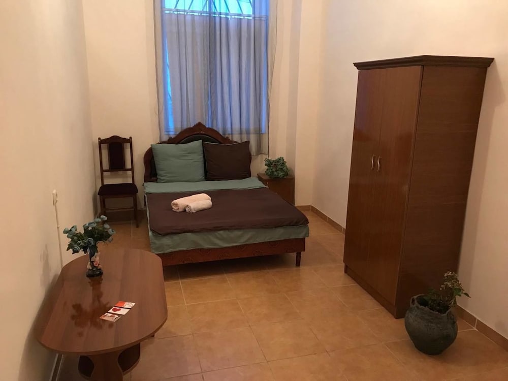 Фото Light Guest House