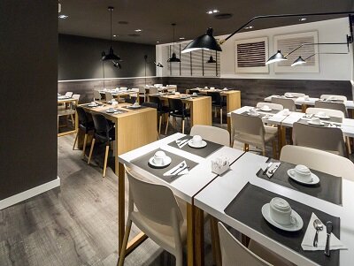 Фото Hotel Paral·lel