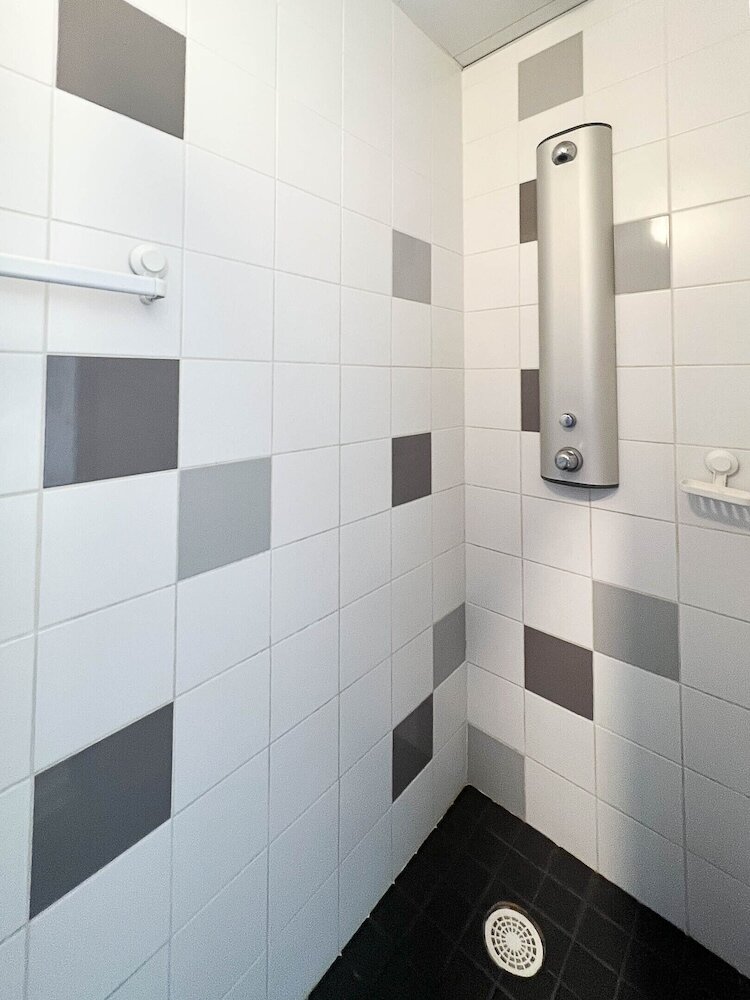 Фото Auberge de Jeunesse Hi Nice - Les Camélias