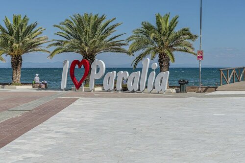 Гостиница Lucia Hotel Paralia в Паралии Катерини