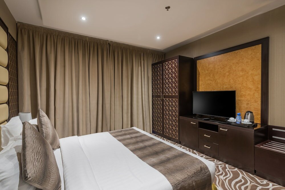 Фото Naviti Warwick Al Khobar