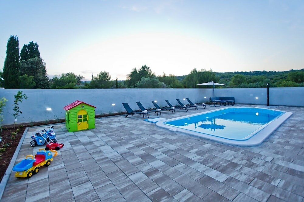 Фото Villa Blazen