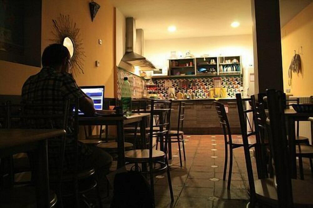 Фото Toc Hostel Granada