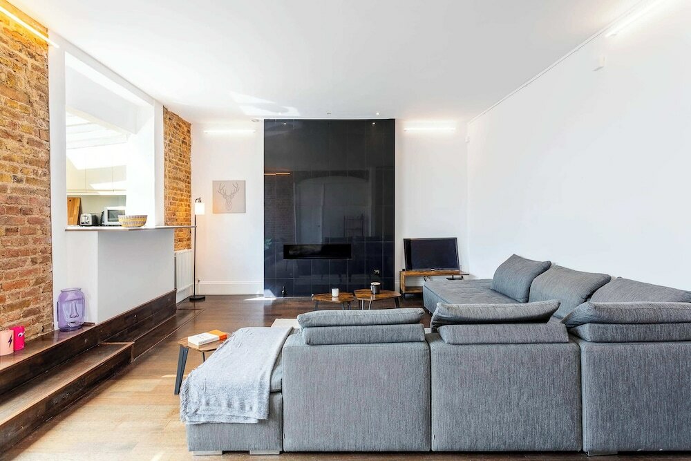 Фото The Flamingo Villa