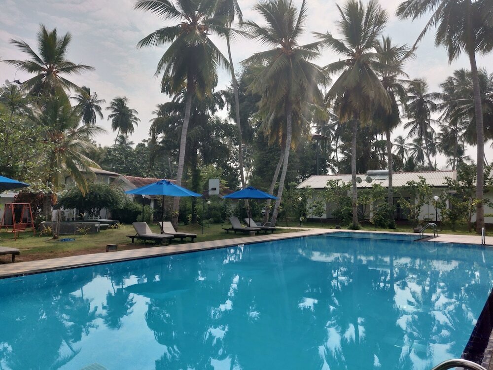 Фото Oreeka - Katunayake Airport Transit Hotels