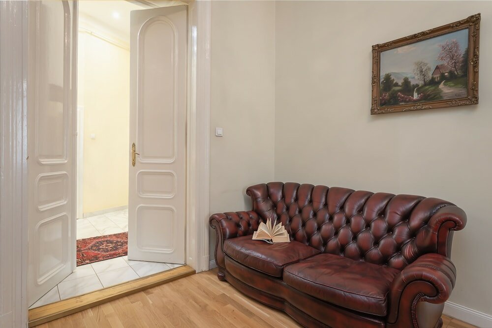 Фото New York Palace View Apartment