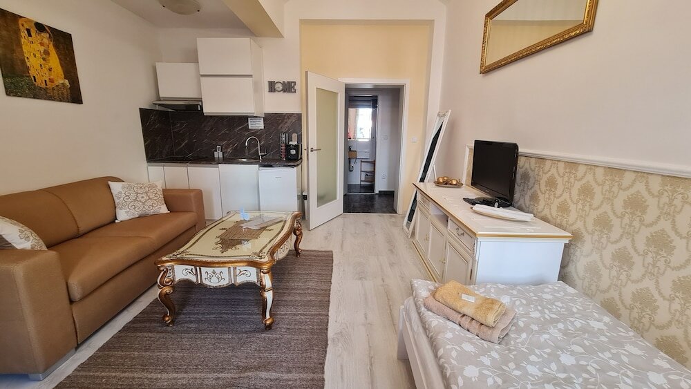 Фото Apartment near Congress Centre I.