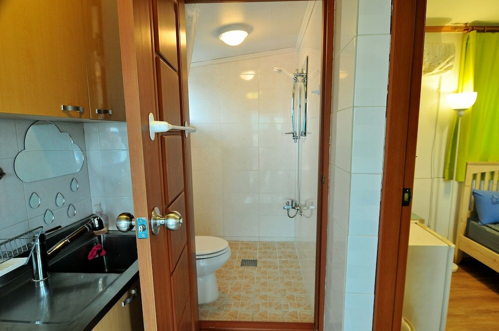 Фото Backpackers Inside - Hostel