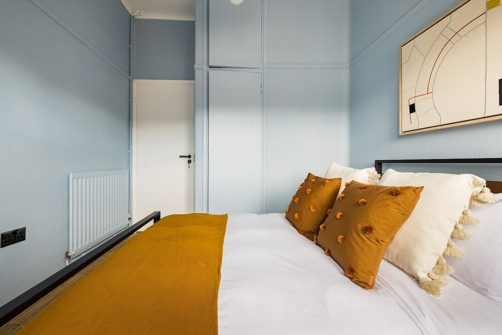 Фото The West End Penthouse - 4bdr Fitzrovia Penthouse with Spectacular Views