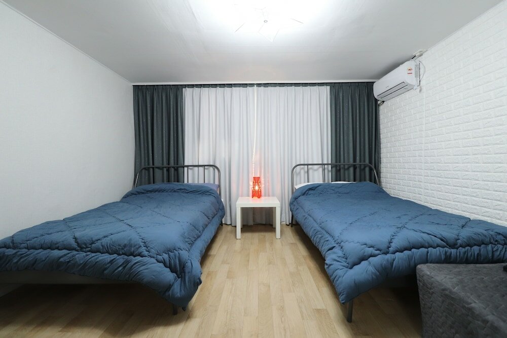 Фото Liz's House - Hostel