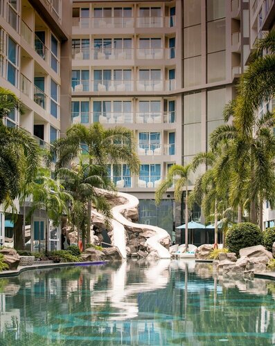 Апартаменты Centara Azure Hotel Pattaya в Паттайе