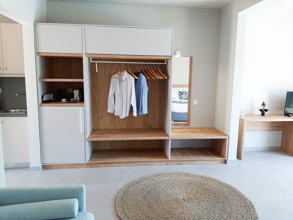 Фото Sarpidon Suites