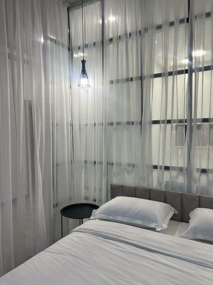 Фото Rooftop City View apartments