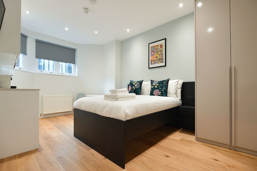 Фото St James House Serviced Apartments