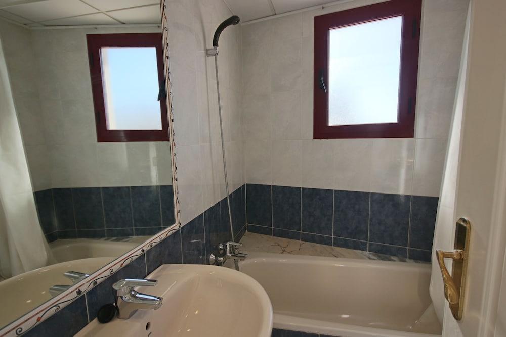 Фото Exclusive Frontline Duplex Penthouse: Best View!