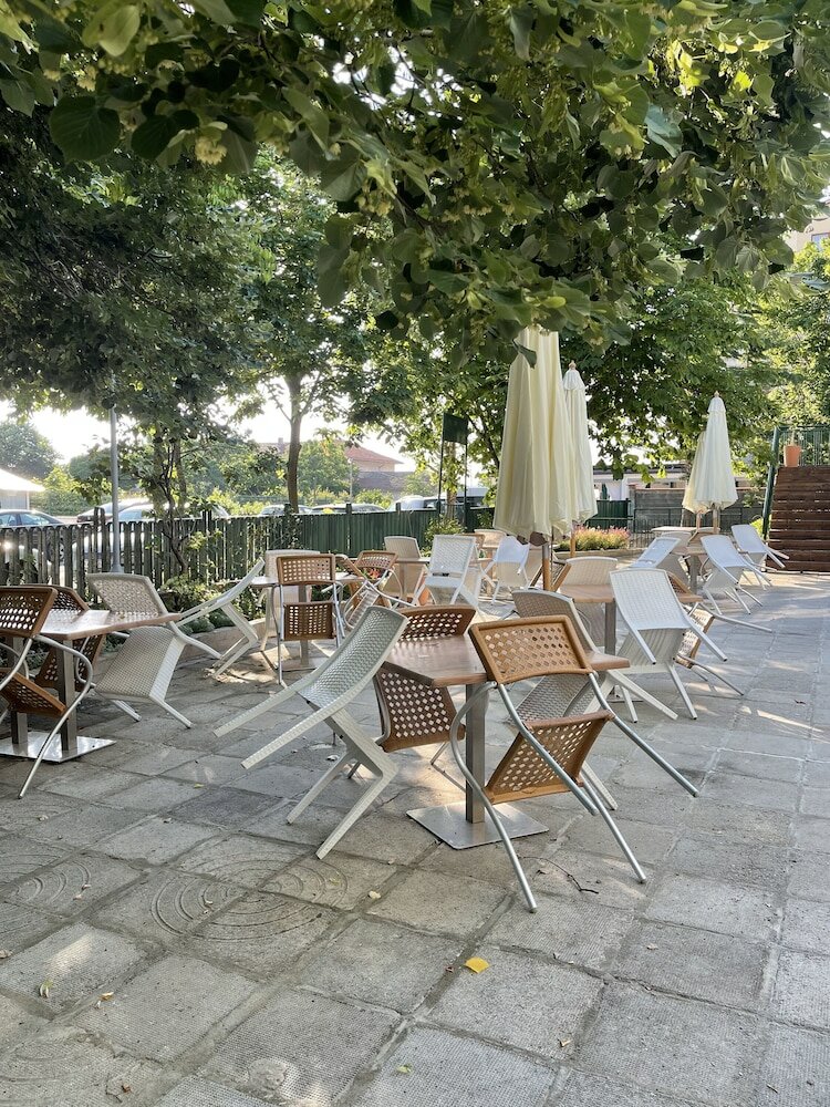 Фото Amadina Garden