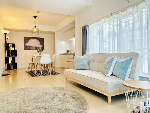 Гостиница Shioji Aoi Villa в Осаке