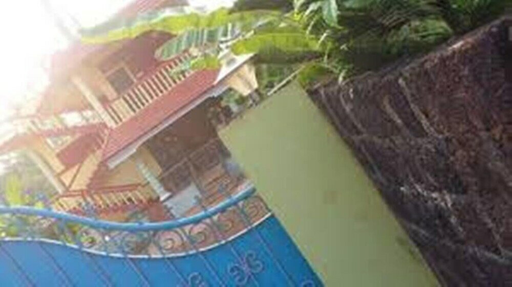 Фото Hari Om Gokarna Hotel