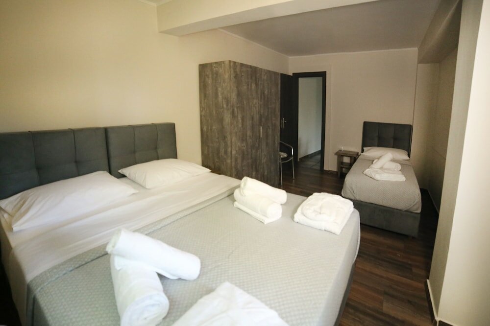 Фото Captain Ikaros