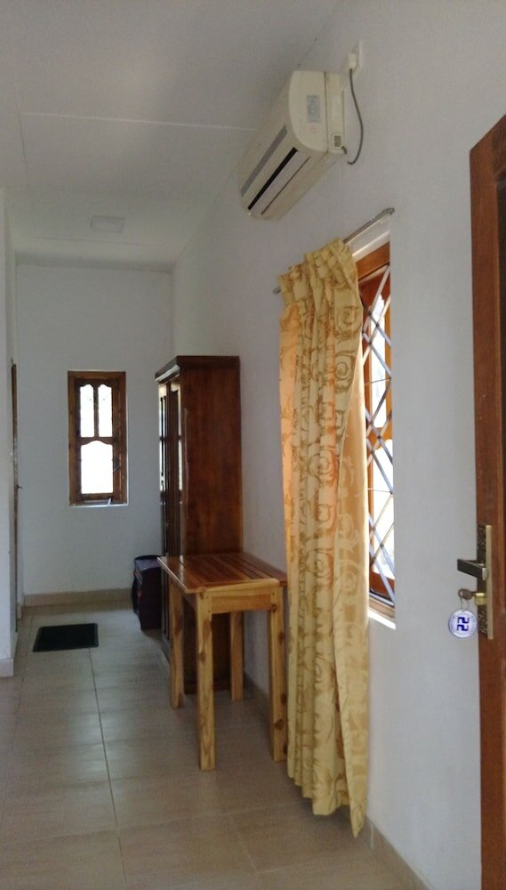 Фото Hangloose Arugambay