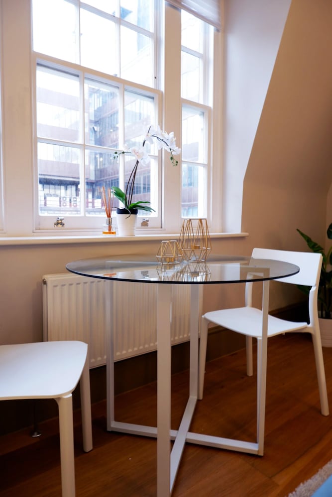 Фото New Cavendish Street Serviced Apartments