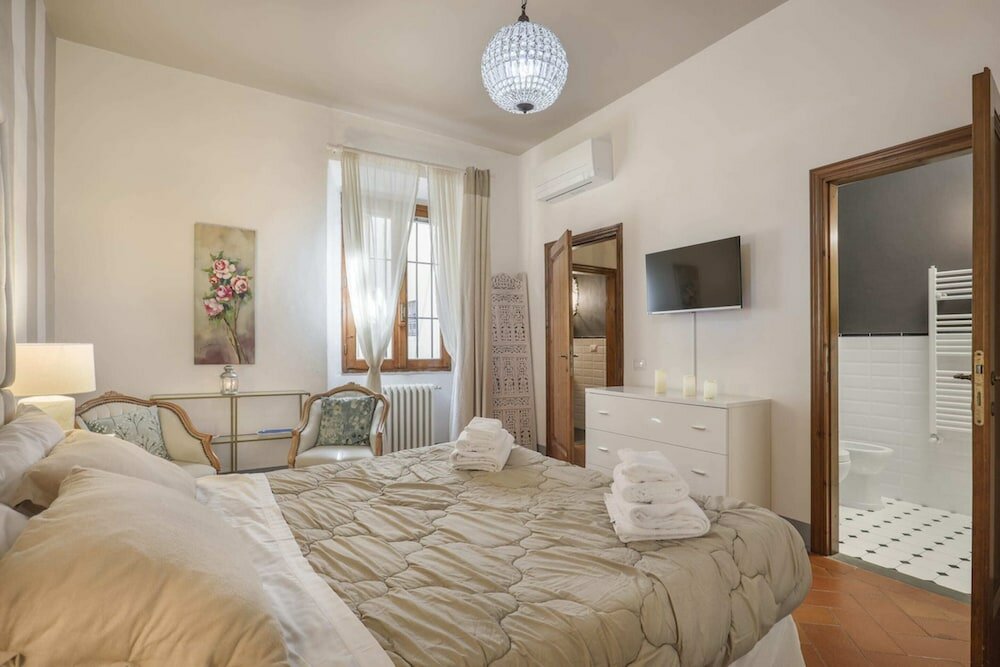 Фото Sangallo Suite-hosted by Sweetstay