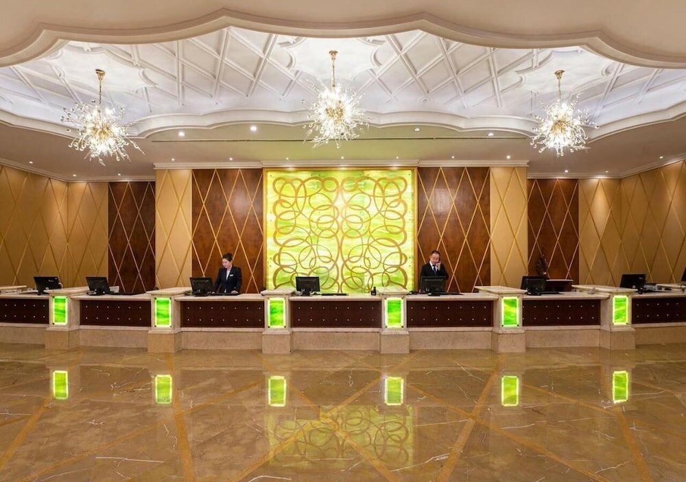 Фото Grand New Century Hotel Hohhot