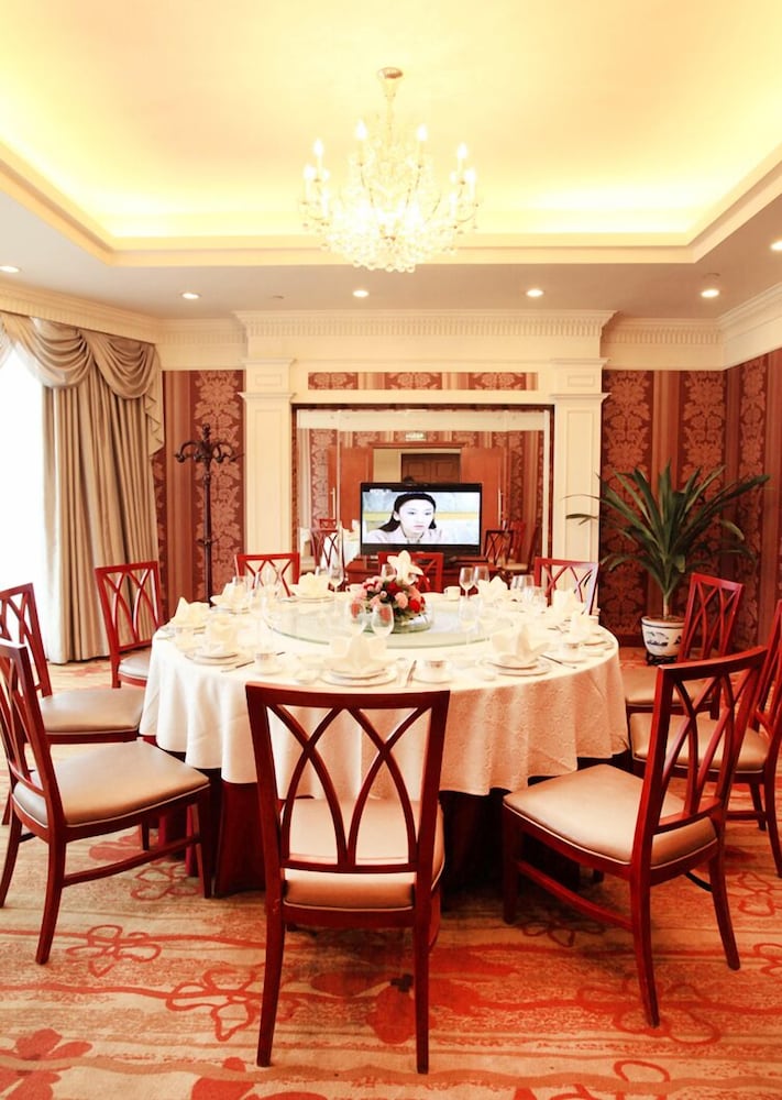 Фото Asia Pacific Garden Hotel Beijing