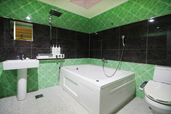 Фото 87416171702