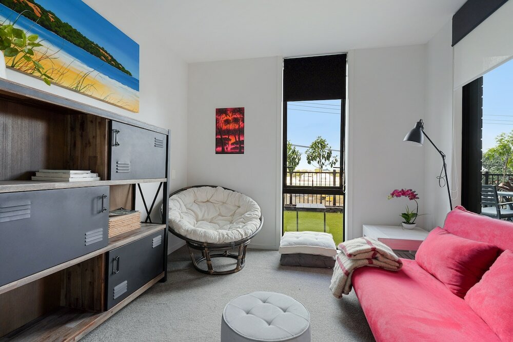 Фото Groovy Apt Close to Onehunga Mall Centre