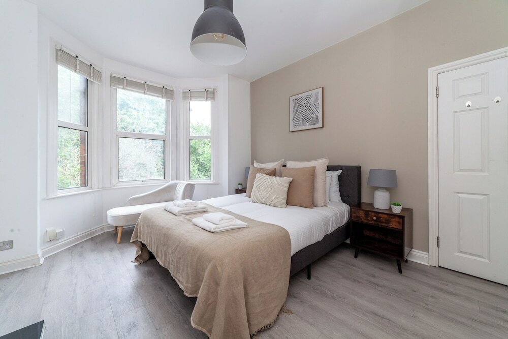 Фото The Harlesden Villas