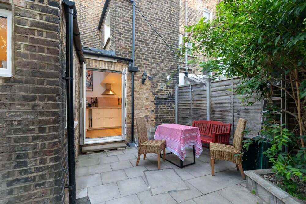 Фото Spacious and Vibrant 3bd House - Kentish Town