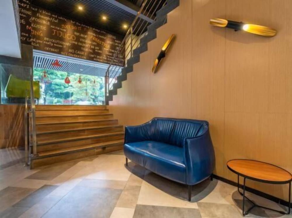 Фото Life Yajo Hotel