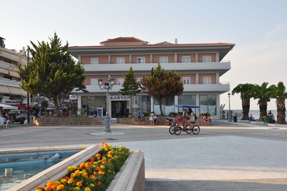 Фото Hotel Alkyon