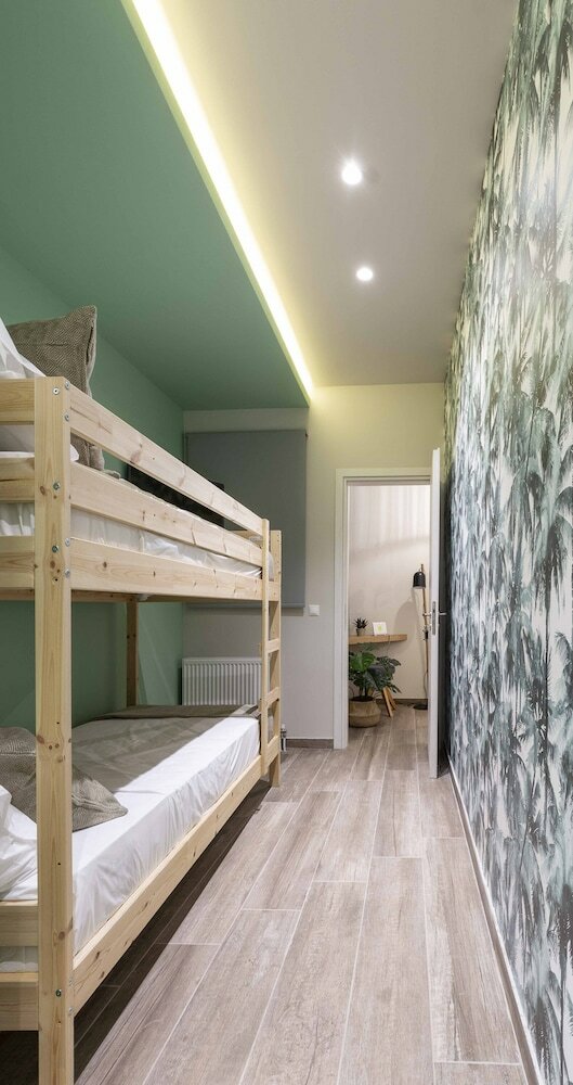 Фото Champions Apt in N. Kosmos neighbourhood