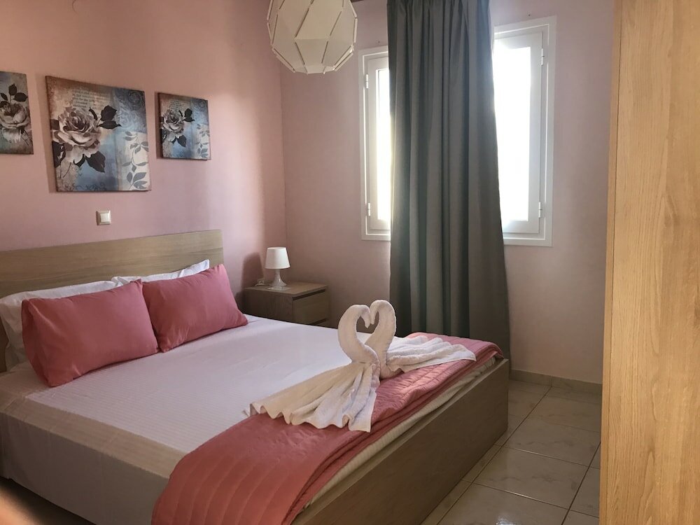 Фото Omega Comfy Apts