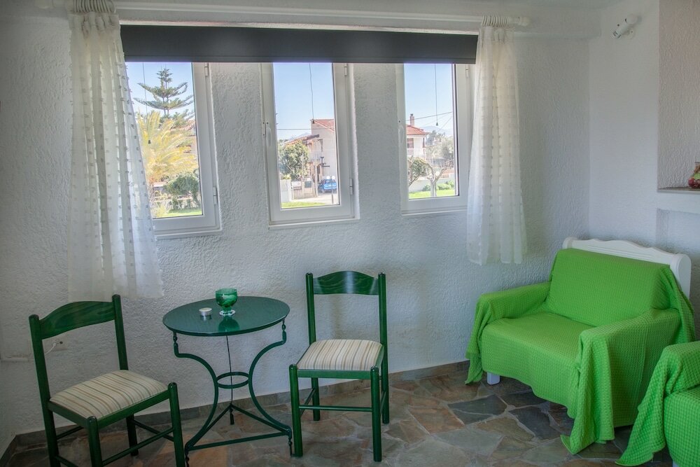 Фото Phoenix Beachside Condos