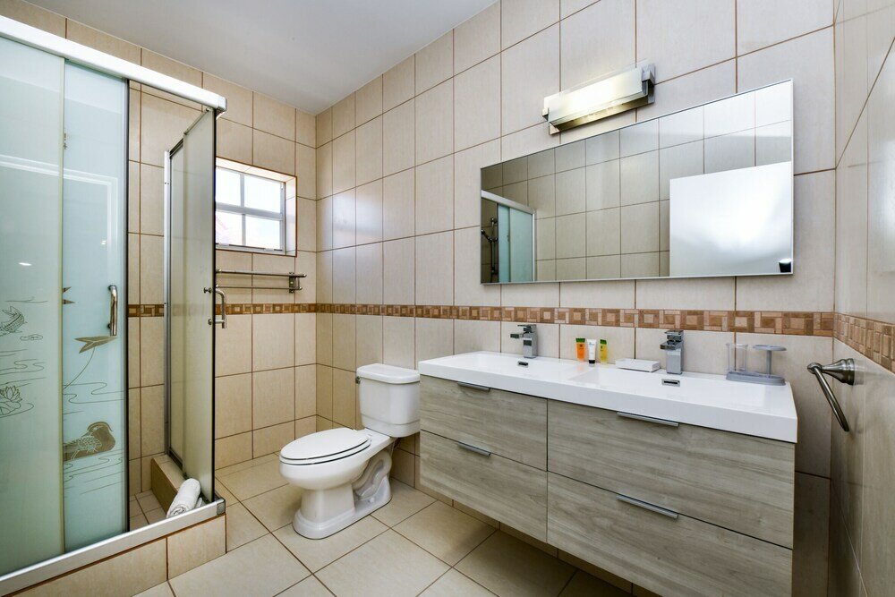 Фото New Listing Stunning Island Getaway With Pool!