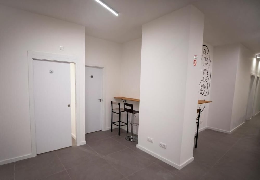 Фото Hostel MyD La Latina 2