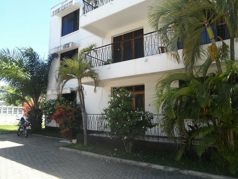Гостиница Upanga B&b - Un Road в Дар-эс-Саламе