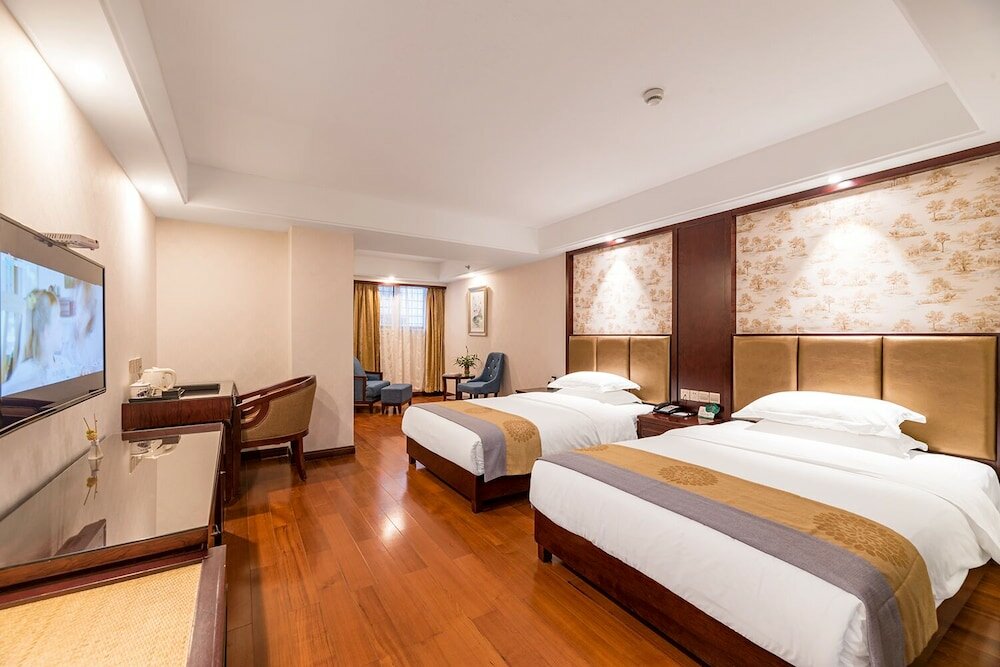 Фото Zongrui Hotel