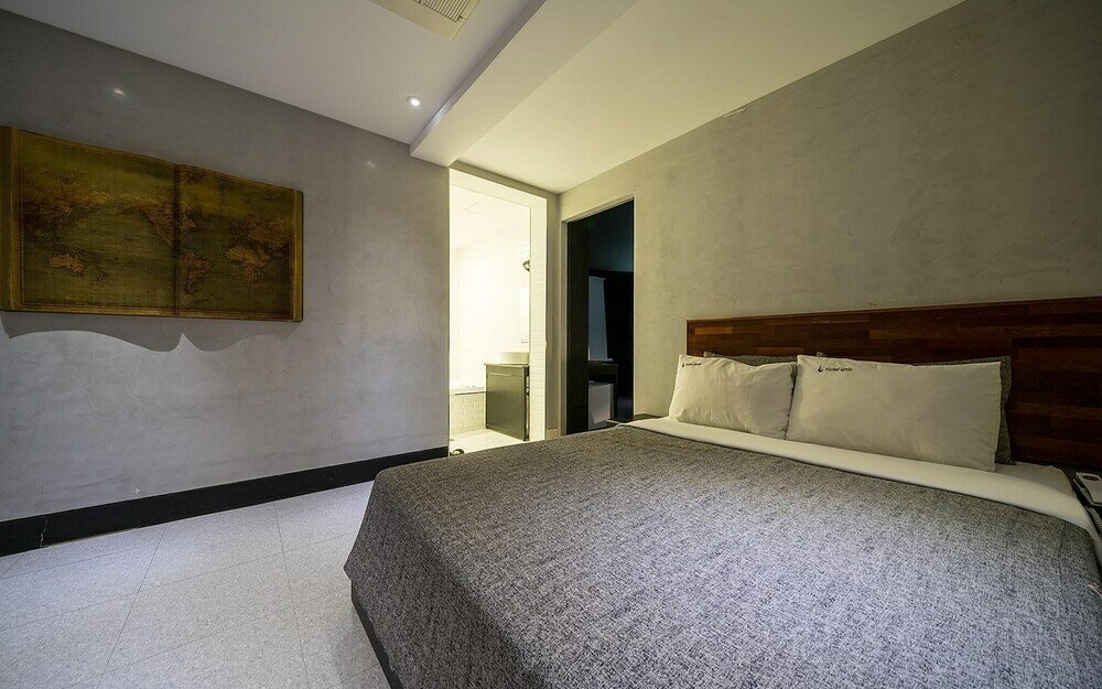 Фото Busan Oncheonjang Hotel Ignis