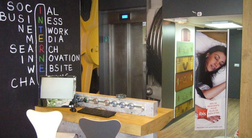 Фото ibis Versailles Château