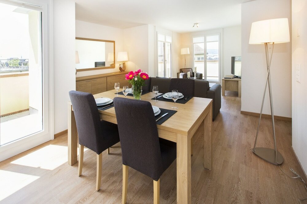 Фото Nest - Stampfenbachstrasse